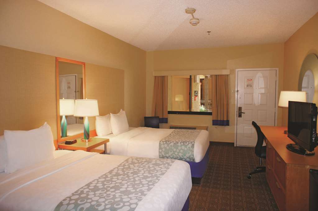 La Quinta By Wyndham Ft. Myers - Sanibel Gateway Otel Fort Myers Oda fotoğraf